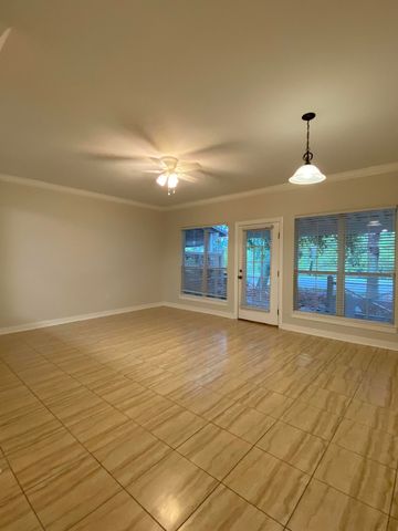 417 Twin Lakes Lane, Destin, FL 32541