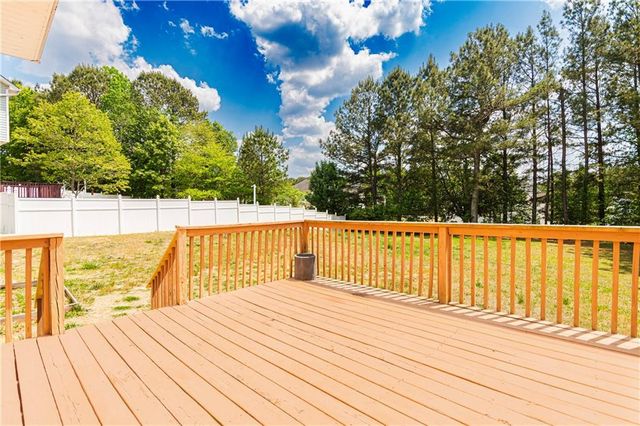 6635 Wellesley Drive, Riverdale, GA 30296