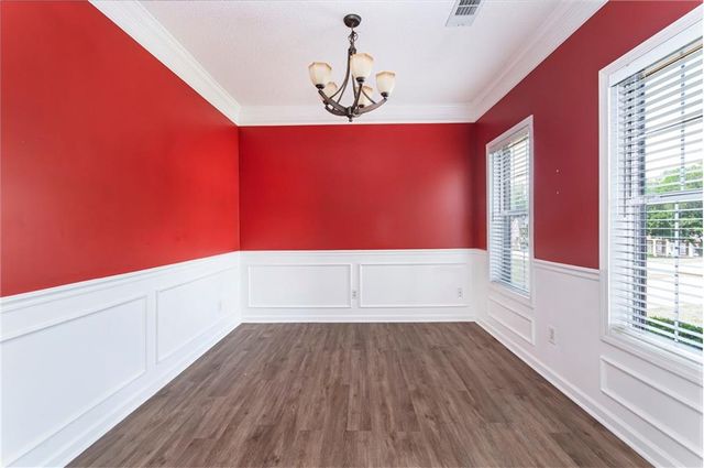 6635 Wellesley Drive, Riverdale, GA 30296