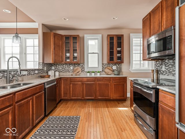 2041 N New Jersey Street, Indianapolis, IN 46202