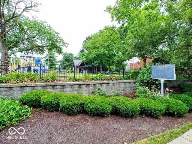 2041 N New Jersey Street, Indianapolis, IN 46202