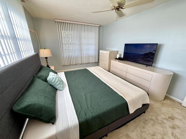 4069 Harwood E, Deerfield Beach, FL 33442