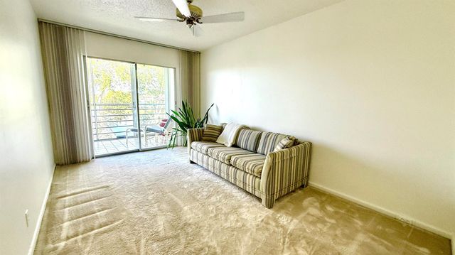 4069 Harwood E, Deerfield Beach, FL 33442