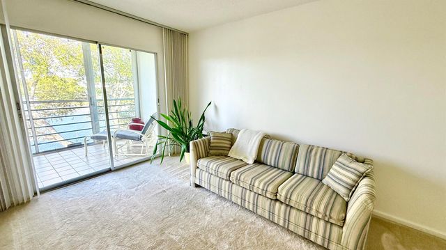 4069 Harwood E, Deerfield Beach, FL 33442