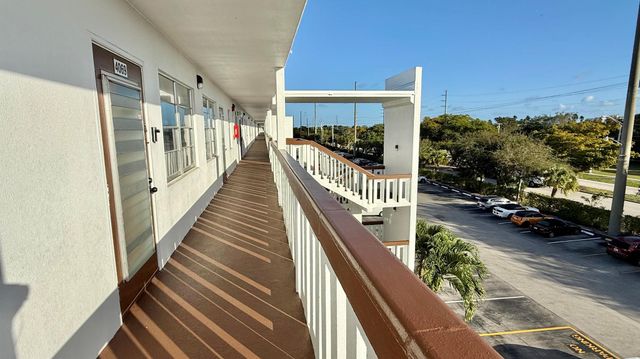 4069 Harwood E, Deerfield Beach, FL 33442