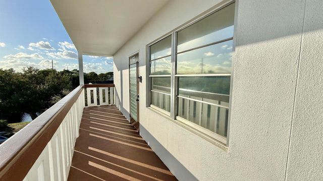 4069 Harwood E, Deerfield Beach, FL 33442