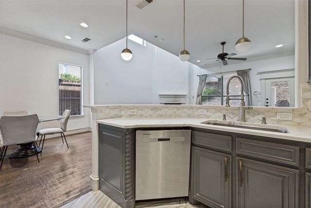 5534 Winton Street, Dallas, TX 75206