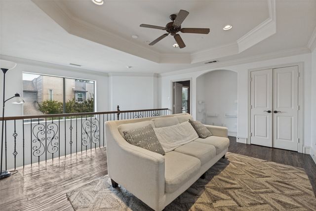 5534 Winton Street, Dallas, TX 75206