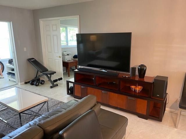 307 Lake Evelyn Drive, West Palm Beach, FL 33411