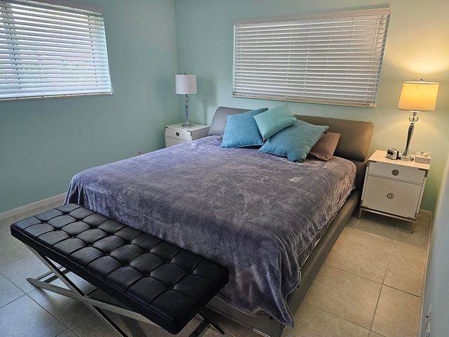 307 Lake Evelyn Drive, West Palm Beach, FL 33411