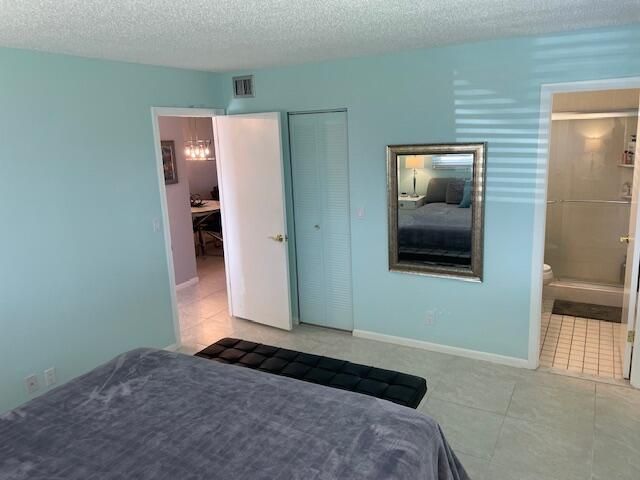 307 Lake Evelyn Drive, West Palm Beach, FL 33411