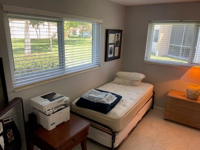 307 Lake Evelyn Drive, West Palm Beach, FL 33411