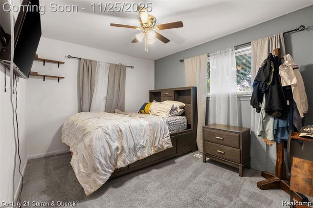 4630 Pelham Street, Dearborn Heights, MI 48125