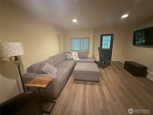 7 Granite Circle, Bellingham, WA 98229
