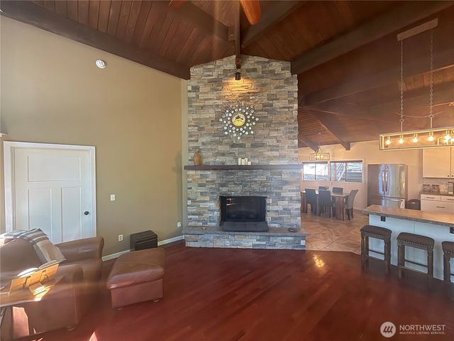 7 Granite Circle, Bellingham, WA 98229