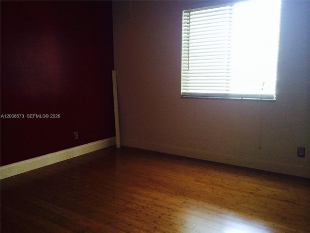 3050 Presidential Way 101, West Palm Beach, FL 33401