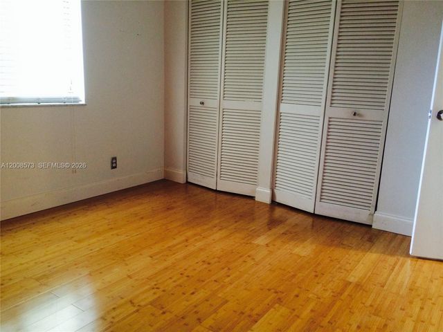 3050 Presidential Way 101, West Palm Beach, FL 33401