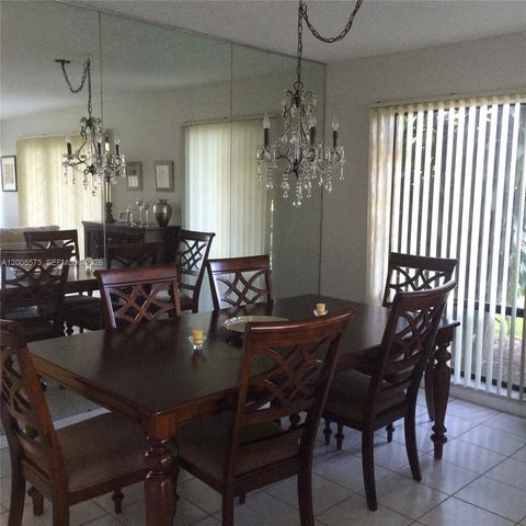 3050 Presidential Way 101, West Palm Beach, FL 33401