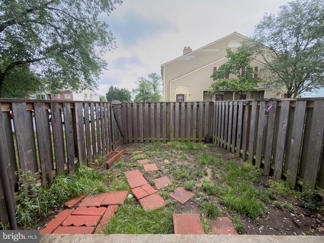 10521 STONINGTON LN, Manassas, VA 20109