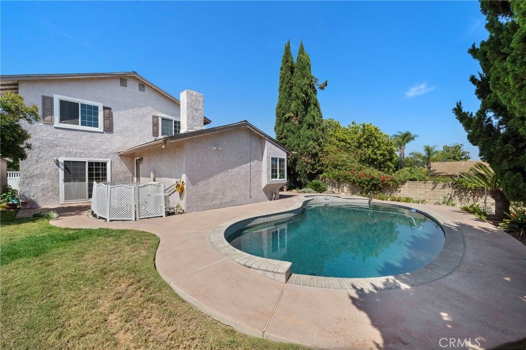 Image 34 of property listing at 1128 W Aster, Upland, CA 91786
