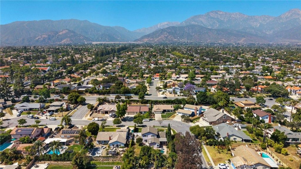 Image 45 of property listing at 1128 W Aster, Upland, CA 91786