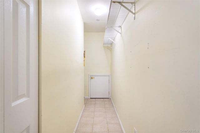 5 Robert Lane 5, Middle Island, NY 11953
