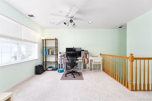 5 Robert Lane 5, Middle Island, NY 11953