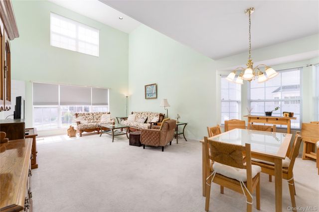 5 Robert Lane 5, Middle Island, NY 11953
