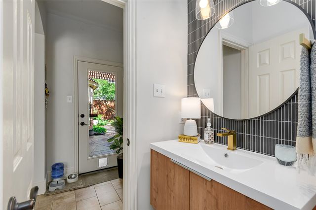 212 Pecan Hollow Drive, Coppell, TX 75019