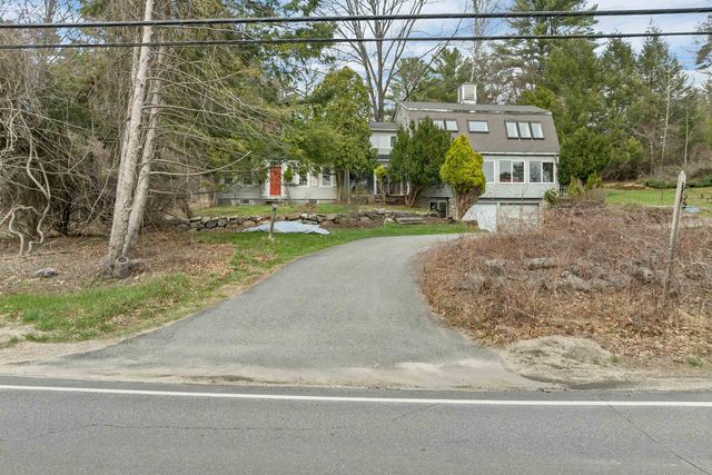 83 Governor Wentworth Highway, Tuftonboro, NH 03894