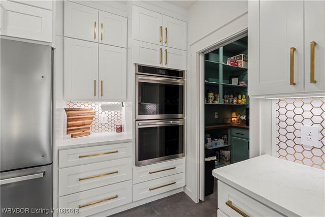 803 Rockside Drive, Greenwood, AR 72936