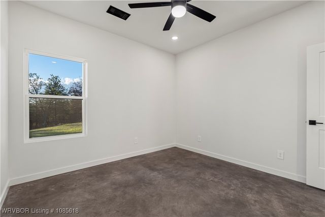 803 Rockside Drive, Greenwood, AR 72936