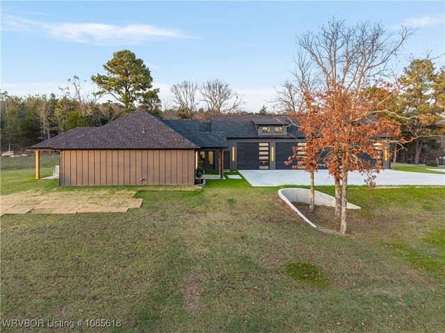 803 Rockside Drive, Greenwood, AR 72936