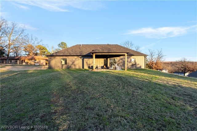 803 Rockside Drive, Greenwood, AR 72936