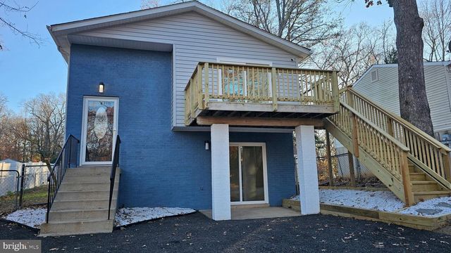 712 WHITE SANDS DR, Lusby, MD 20657