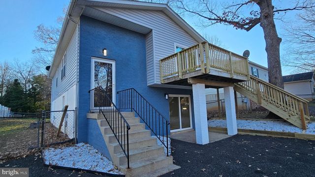 712 WHITE SANDS DR, Lusby, MD 20657