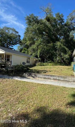 816 S 7th Street, Wilmington, NC 28401