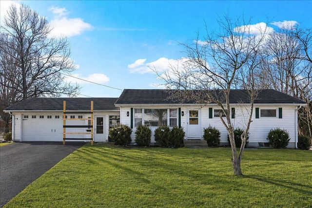 201 Laverne Drive, Newark, OH 43055