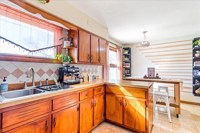 201 Laverne Drive, Newark, OH 43055
