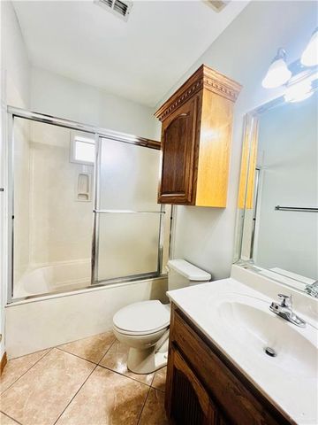 221 N Moorefield Road, Mission, TX 78572