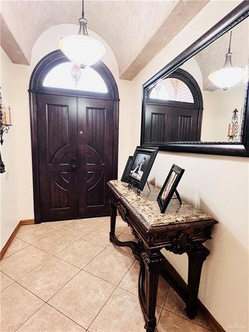 221 N Moorefield Road, Mission, TX 78572