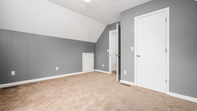 514 Zanesville Avenue, Thornville, OH 43076