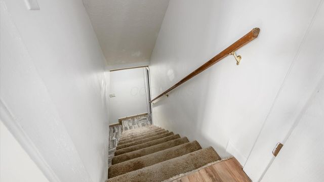 514 Zanesville Avenue, Thornville, OH 43076