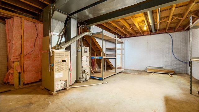514 Zanesville Avenue, Thornville, OH 43076