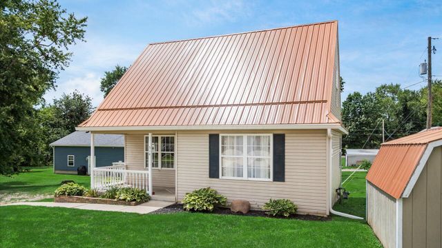 514 Zanesville Avenue, Thornville, OH 43076