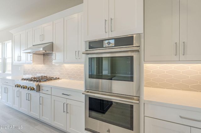 10841 N BLAKELY Street, Surprise, AZ 85388