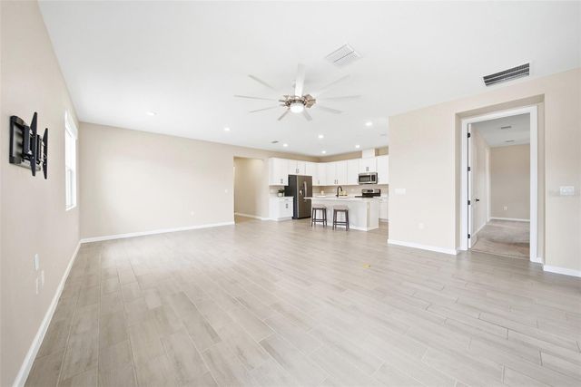 253 HILLTOP BLOOM LOOP, Haines City, FL 33844