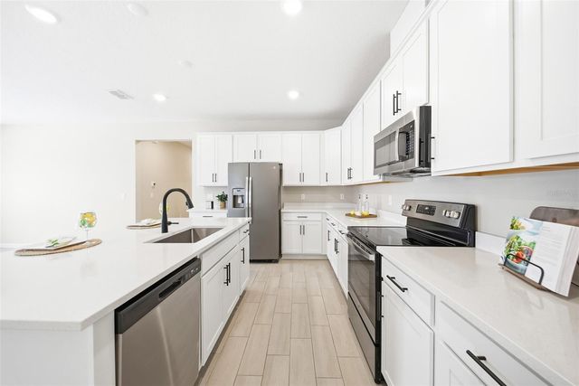 253 HILLTOP BLOOM LOOP, Haines City, FL 33844