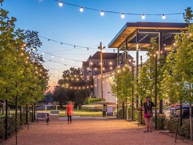 226 W 25th, Houston, TX 77008