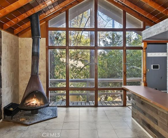 23716 Shady, Crestline, CA 92325